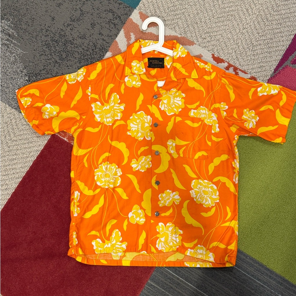 Malibu Hawaiian Orange and Yellow Button Down Shirt Vibrant Floral Design